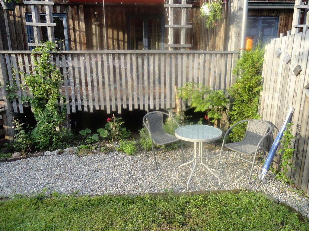 Holzhaus Mit Gruener Aussicht Zum Erholen Villa Burgheim Exterior photo